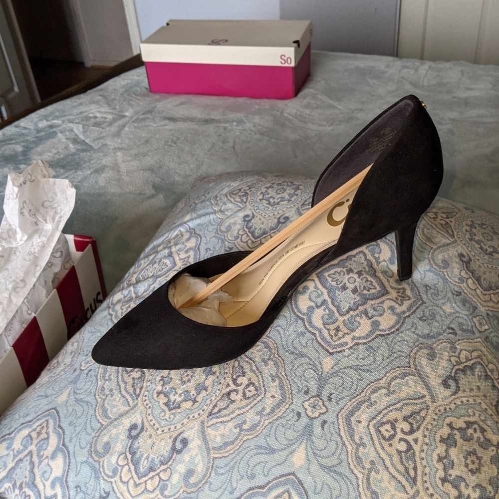 Sam edelman pumps